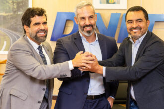 governador-wanderlei-barbosa-anuncia-licitacao-de-r$-110-milhoes-para-recuperar-rodovias-em-palmas-e-no-bico-do-papagaio