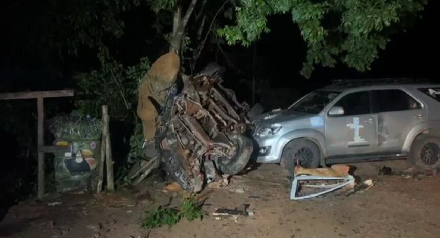 caminhonete-carregada-de-melancias-perde-o-controle,-bate-em-veiculos-e-mata-duas-pessoas-em-serra-na-to-030