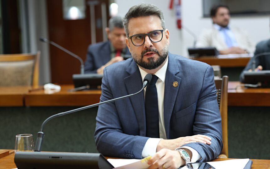 mantoan-propoe-incluir-combate-ao-racismo-nas-atribuicoes-da-comissao-de-direitos-humanos