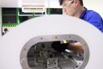 estados-terao-que-abrir-600-mil-vagas-para-abater-divida-com-uniao