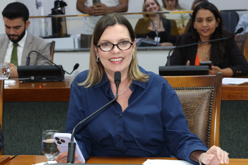 projeto-de-lei-de-claudia-lelis-amplia-garantias-de-protecao-animal-em-eventos-no-tocantins