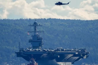 tensao-aumenta-e-eua-enviam-maior-porta-avioes-ao-oriente-medio