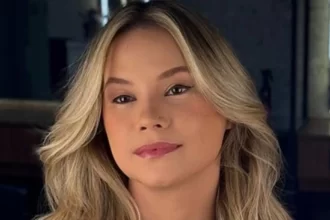 jornalista-flavia-bacelar-morre-aos-31-anos,-apos-cancer-agressivo