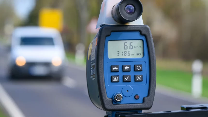 radar-com-ia-aplicou-20-mil-multas-em-5-meses-no-brasil