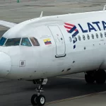 aviao-da-latam-com-destino-a-lisboa-aborta-decolagem-no-aeroporto-de-guarulhos