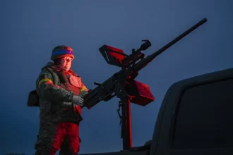 russia-ataca-varias-regioes-da-ucrania-com-misseis-antes-do-inicio-de-negociacoes