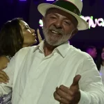 pt-ja-moveu-acao-para-impedir-homenagem-a-presidenciaveis-do-psdb-no-carnaval