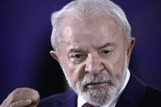 lula-sanciona-reajustes-do-legislativo,-mas-veta-penduricalhos-que-furam-teto