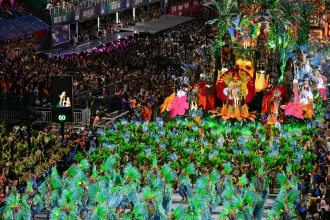 vespera-da-apuracao-no-rj-tem-troca-de-indiretas,-pressao-e-indicio-de-racha-no-poder-do-carnaval