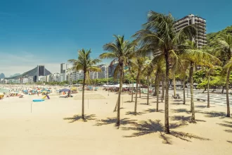rj-tem-mais-de-mil-resgates-em-praias-durante-carnaval