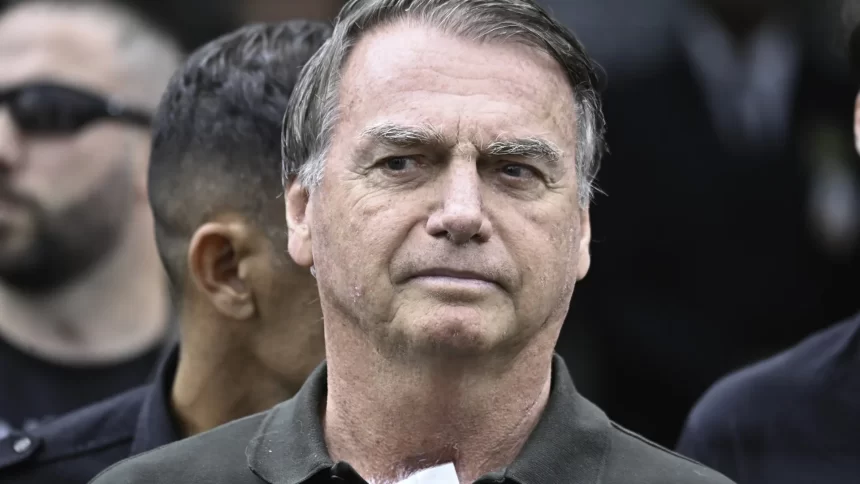 aliados-buscam-bolsonaro-na-papudinha-para-destravar-disputas-eleitorais-nos-estados