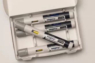 anvisa-apura-65-mortes-ligadas-a-canetas-para-emagrecer-no-brasil