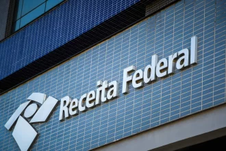 receita-exonera-auditor-alvo-de-operacao-da-policia-federal