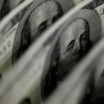 bolsa-bate-recorde-e-dolar-cai-para-r$-5,17-com-fim-de-tarifaco