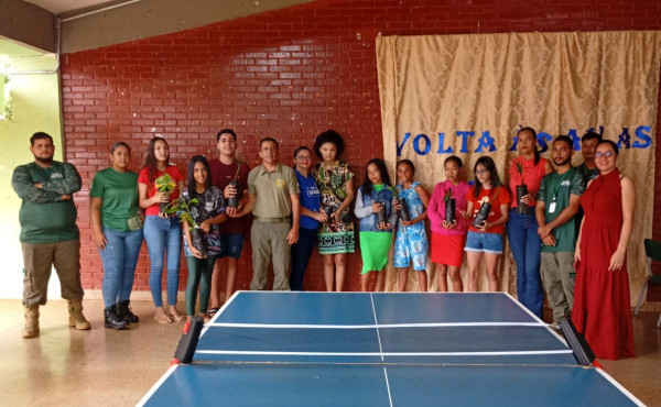 naturatins-promove-acao-de-educacao-ambiental-com-doacao-e-plantio-de-mudas-em-escola-de-caseara