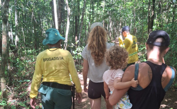 naturatins-recebe-turistas-ingleses-no-parque-estadual-do-cantao