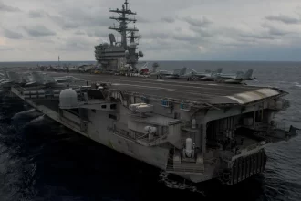 eua-atacam-embarcacao-no-pacifico-e-matam-mais-tres-pessoas