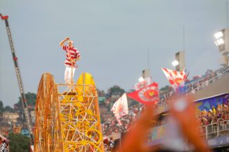 cica-avalia-em-80%-as-chances-de-permanecer-a-frente-da-bateria-da-viradouro