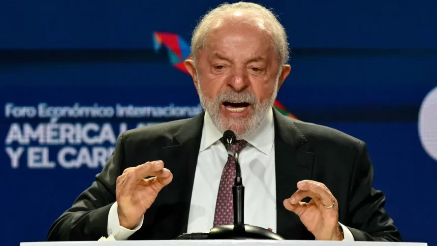 impulsionado-por-acao-na-venezuela,-lula-quer-realizar-operacoes-da-pf-para-prender-brasileiros-nos-eua
