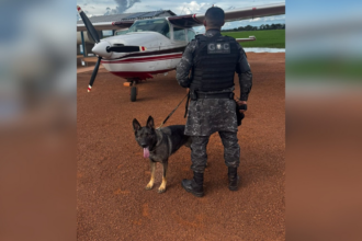 piloto-e-preso-e-aviao-apreendido-no-tocantins-apos-policia-encontrar-drogas-e-folhas-de-coca