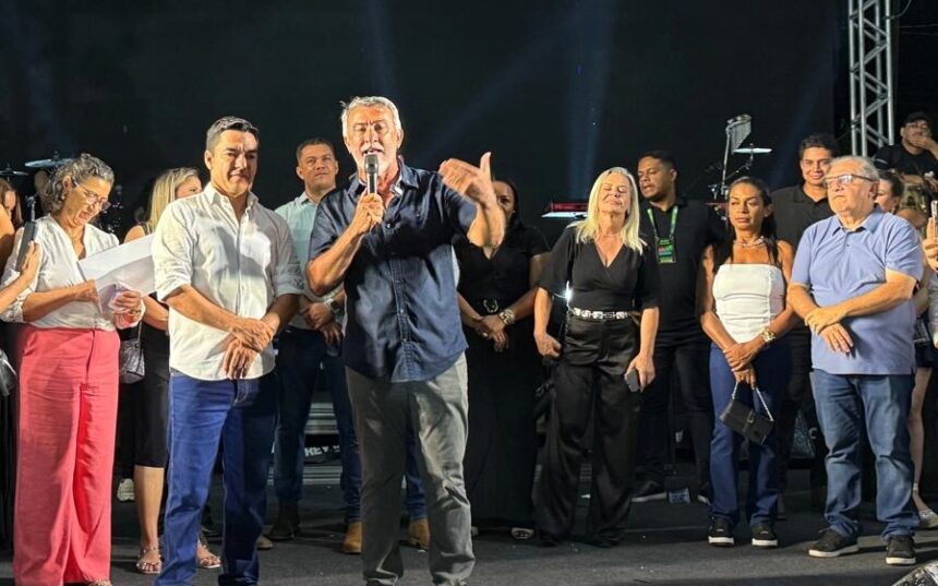 amelio-cayres-e-jair-farias-prestigiam-aniversario-de-sao-miguel-do-tocantins