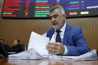 aleto-antecipa-cronograma-e-nomeia-22-aprovados-no-concurso-publico