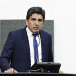 geo-critica-chamamento-pifio-de-130-professores-pela-seduc-e-pede-convocacao-de-secretario