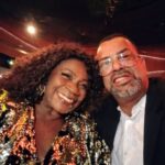 zeze-motta-fala-sobre-o-namoro-aos-81-anos:-‘sigo-ativa-e-apaixonada’