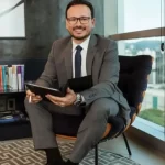 promotoria-denuncia-ex-professor-de-direito-por-crimes-sexuais-contra-dez-mulheres-no-rs