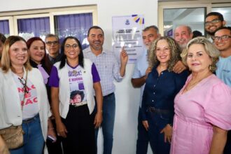 amelio-cayres-prestigia-inauguracao-da-casa-da-mulher-tocantinense-em-gurupi