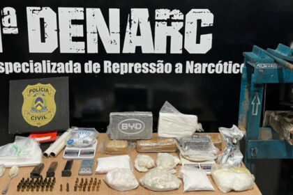 em-palmas,-policia-civil-desarticula-laboratorio-de-refino-de-drogas,-prende-traficante-e-apreende-arma-de-fogo-e-grande-quantidade-de-entorpecentes-–-ssp-to
