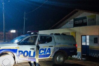 policia-militar-prende-homem-por-embriaguez-ao-volante-e-ameaca-com-arma-branca-em-aguiarnopolis
-–-pm-to