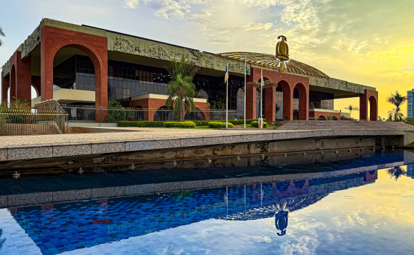 governo-do-tocantins-injeta-mais-de-r$-310-milhoes-na-economia-com-pagamento-de-servidores-nesta-quinta-feira,-26
-–-secom-to