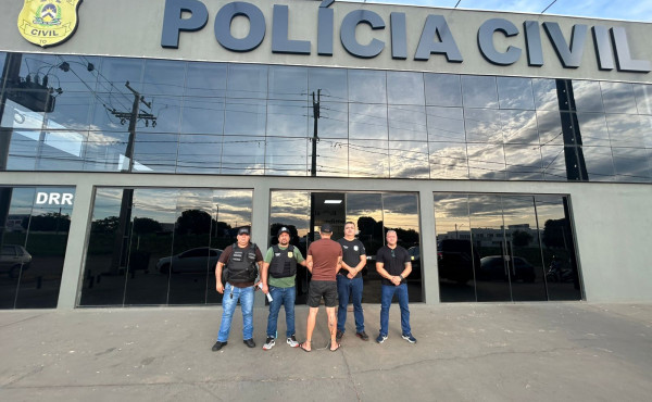 em-palmas,-policia-civil-cumpre-mandado-de-prisao-contra-investigado-por-emboscada-e-ameacas

-–-ssp-to