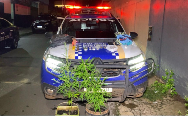 pm-prende-suspeitos-por-trafico-de-drogas,-furto-e-resistencia-em-araguaina-–-pm-to