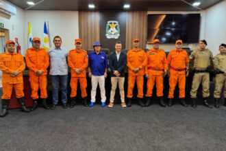 unidade-do-corpo-de-bombeiros-militar-de-colinas-do-tocantins-passa-a-ter-novo-comandante-–-bombeiros-to
