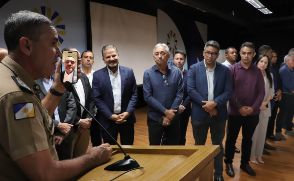 governador-wanderlei-barbosa-autoriza-reestruturacao-do-pccr-dos-bombeiros-e-da-pm
-–-secom-to