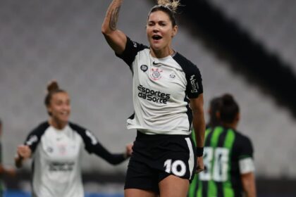 sob-o-comando-de-gabi-zanotti,-corinthians-goleia-america-mg