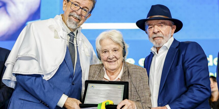 ufabc-homenageia-“pepe”-mujica-com-titulo-de-doutor-honoris-causa