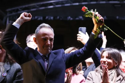 franca-vai-as-urnas-e-mantem-dominio-da-esquerda-nas-grandes-cidades