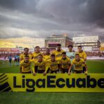 proximo-rival-do-botafogo-na-libertadores,-barcelona-de-guayaquil-poupa-titulares-e-perde-em-duelo-na-liga-equatoriana