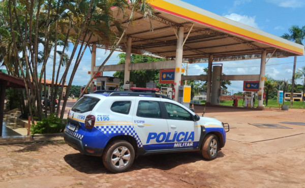 mulher-com-mandado-de-prisao-em-aberto-por-trafico-de-drogas-e-presa-pela-pm-em-aguiarnopolis
-–-pm-to