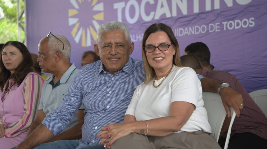 parlamentares-acompanham-entrega-de-quadra-poliesportiva-em-escola-estadual-de-novo-alegre