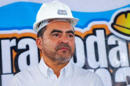 governador-wanderlei-barbosa-inaugura-obras,-entrega-premios-da-educacao-e-assina-plano-de-manejo-em-araguaina-nesta-quarta,-25-–-secom-to