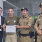 oficial-da-policia-militar-e-homenageado-por-empresarios-em-reconhecimento-ao-trabalho-na-regiao-sul-de-palmas-–-pm-to