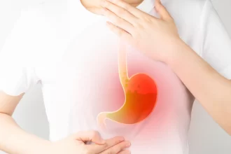 remedios-caseiros-para-acabar-com-o-refluxo-e-aliviar-a-azia