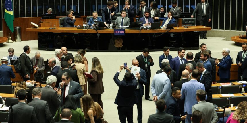 janela-partidaria-abre-calendario-eleitoral-com-troca-troca-de-partido