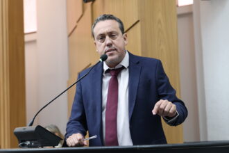 projeto-do-deputado-dr.-danilo-visa-o-combate-a-ansiedade-e-ao-bullying-nas-escolas-do-tocantins