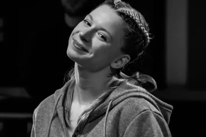 influenciadora-morre-aos-23-anos-atropelada-por-caminhao-na-tailandia