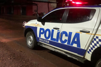 policia-militar-prende-foragido-por-roubo-no-centro-de-itacaja